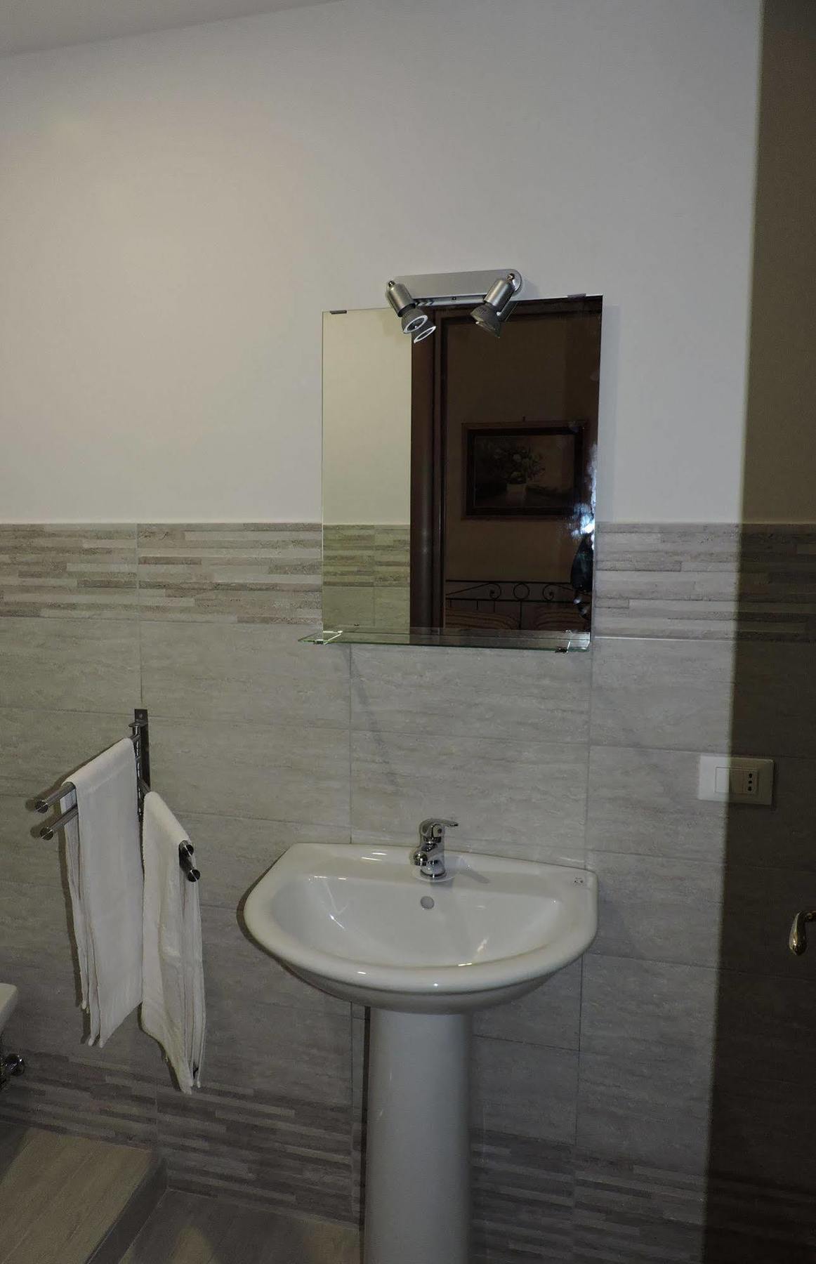 Living Rome Ottaviano B&B 外观 照片